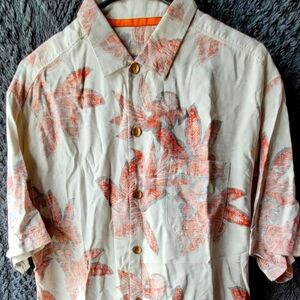 Tommy Bahama, Size Large, beige w/burnt orange flowers